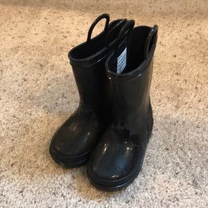 Black rain boots